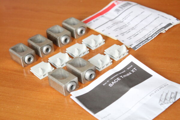 ABB: Front terminals for cables in copper-aluminum 1X95... 185 mm2 6 pieces XT3 ABB 1SDA067181R1 - Image 12